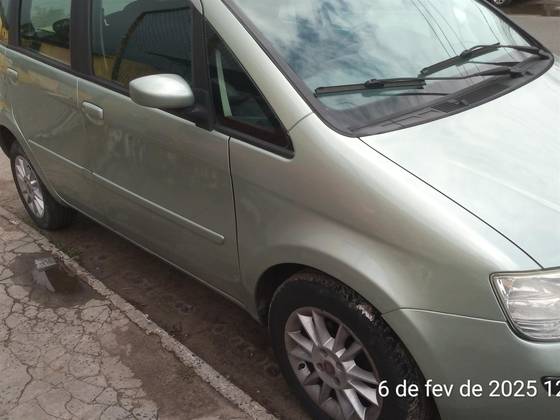 FIAT IDEA 1.4 MPI FIRE ELX 8V FLEX 4P MANUAL FIAT IDEA 1.4 MPI FIRE ELX 8V FLEX 4P MANUAL